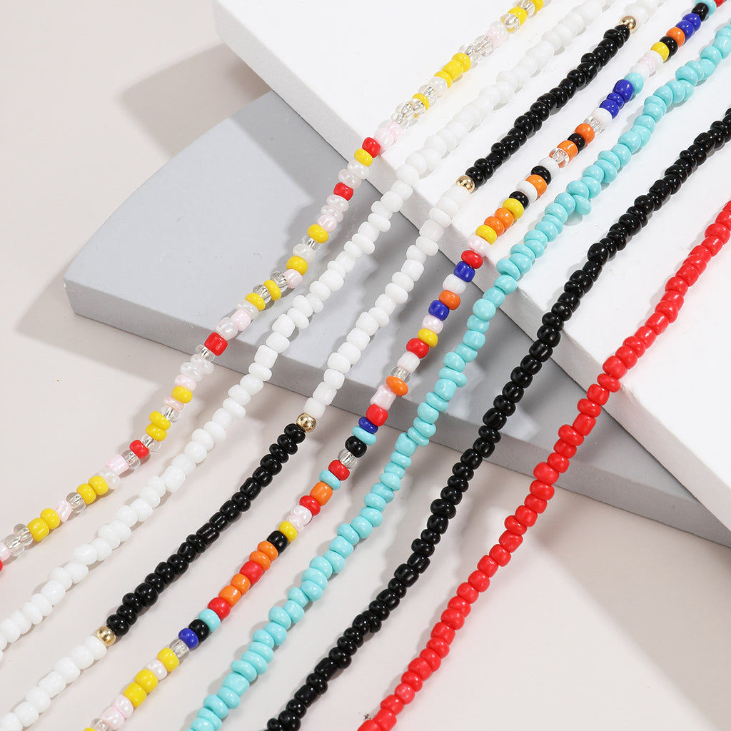 7-Piece Colorful Beaded Necklace Set - A Stylish Accessory For Every Woman!