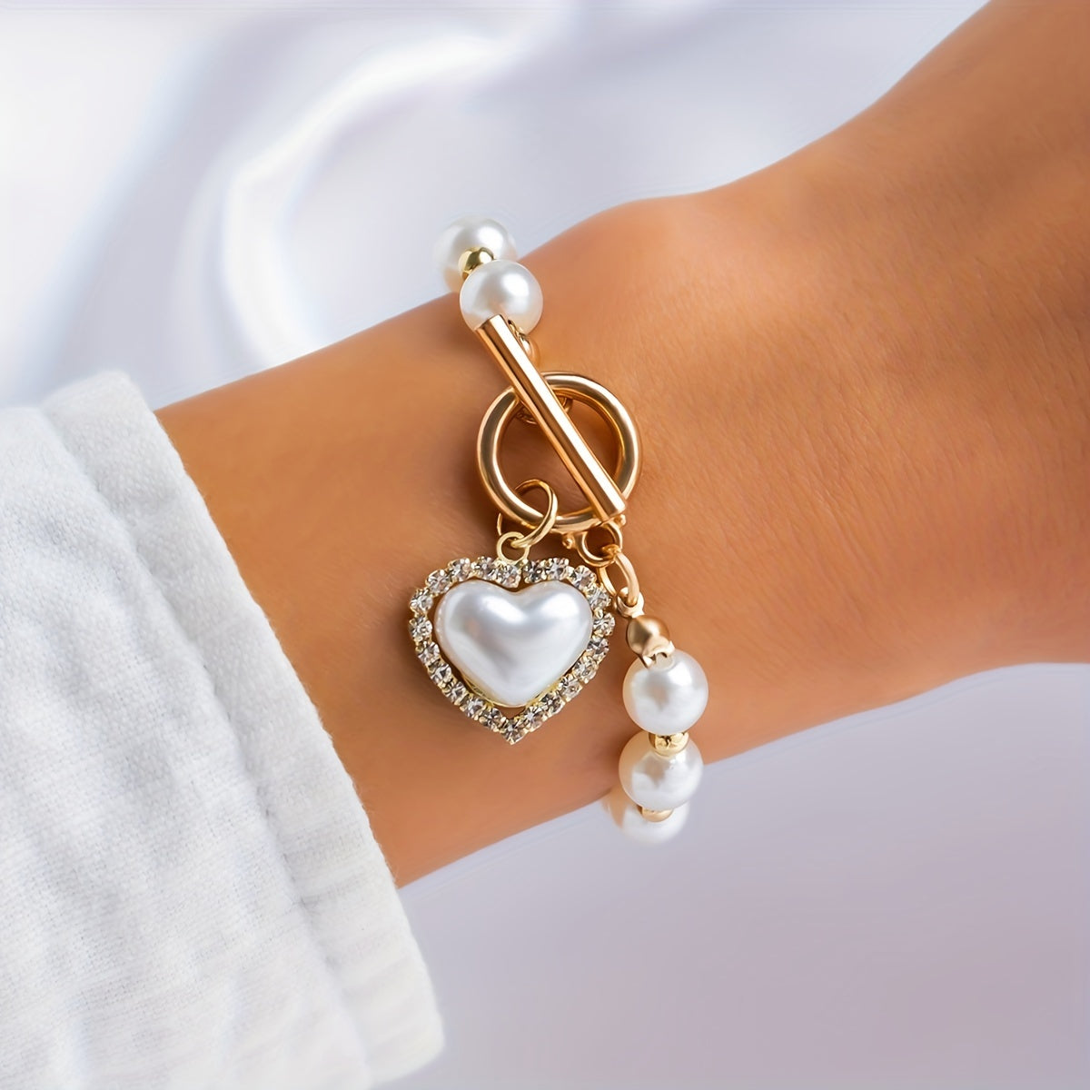 Elegant Heart-Shaped Beaded Bracelet with Faux Pearls and OT Buckle - Perfect Hand Jewelry Decor