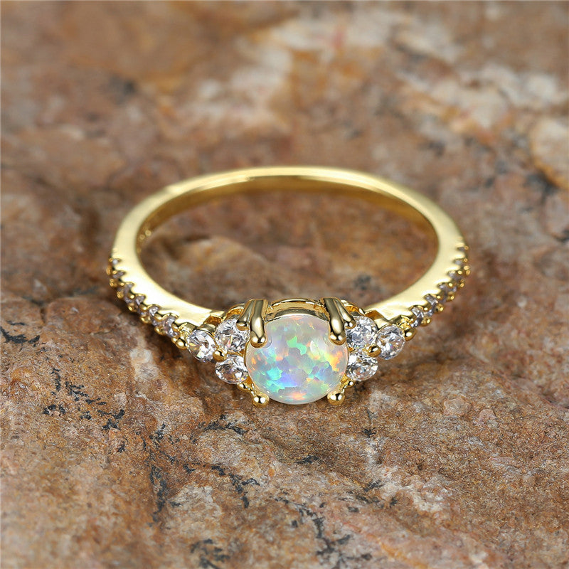 Gorgeous Zircon Luxury Crystal Thin Ring: Vintage Engagement Rings For Women's Jewelry