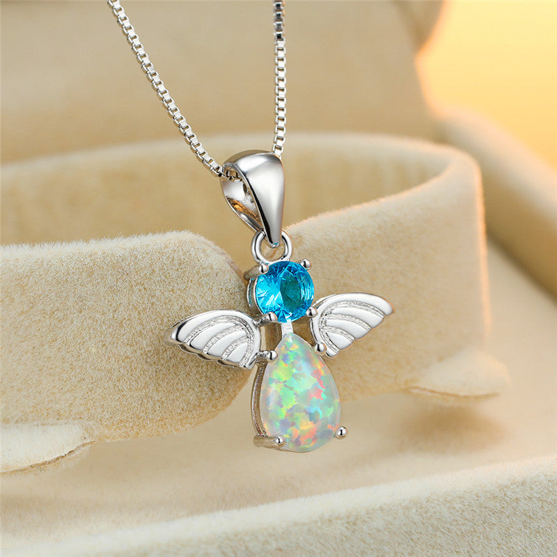 Simple Angel Wing Pendant Necklace Female Round Zircon Green Opal Wedding Necklace Dainty Chain Necklaces For Women