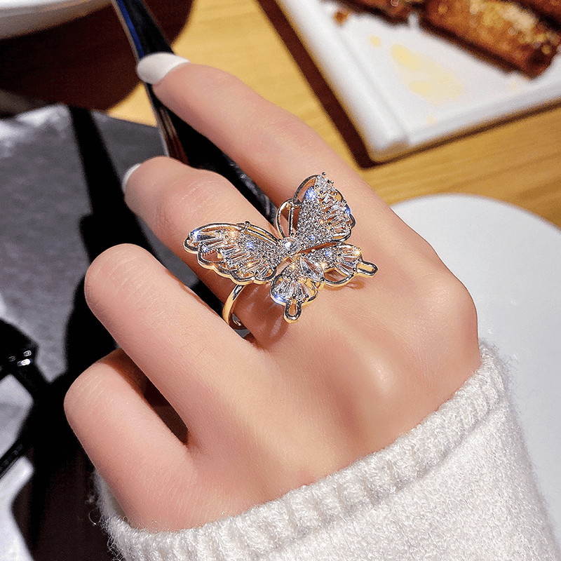 Fashion Butterfly Ring Inlaid Zircon Silver Plated Trendy Decor For Daily Outfits Perfect Birthday Gift