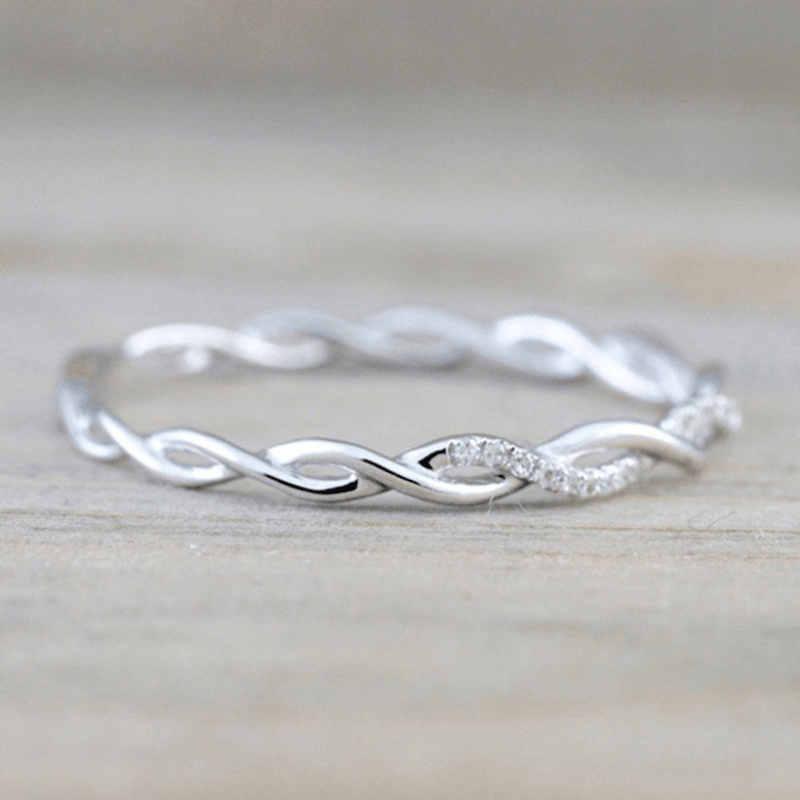 Make a Promise with our Wave Pattern Band Ring Inlaid with Shiny Zircon and 14K Gold Plating - Perfect for Weddings and Engagements!