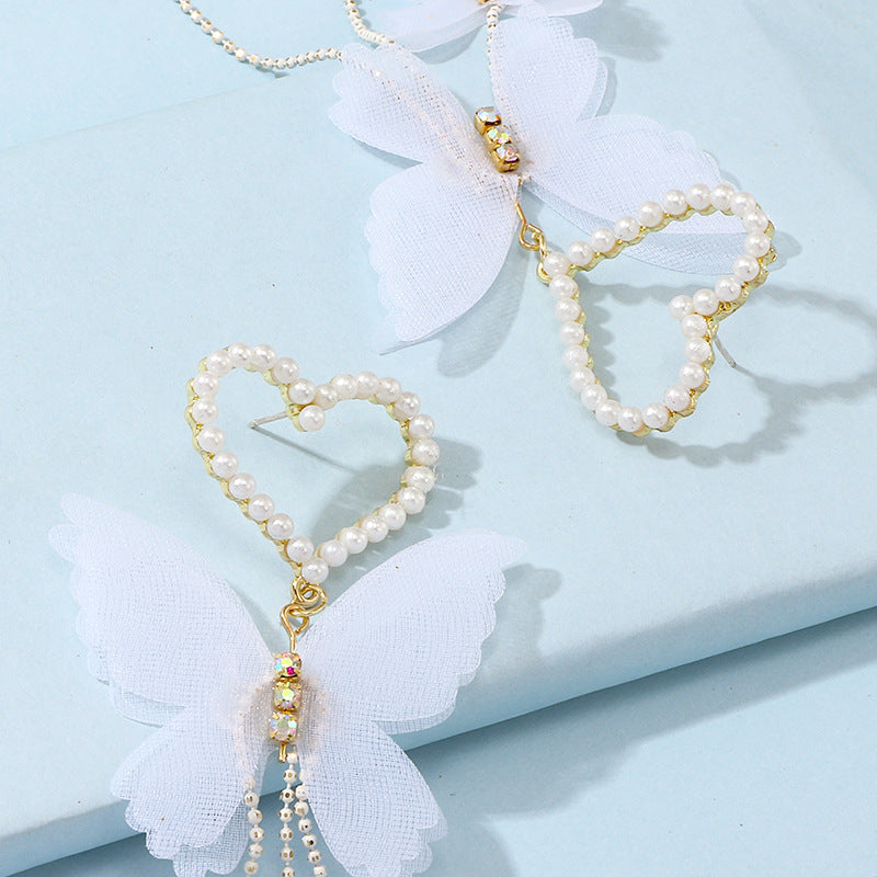 Fall in Love with Exquisite Romantic Faux Pearl & Butterfly Long Drop Earrings - 1 Pair