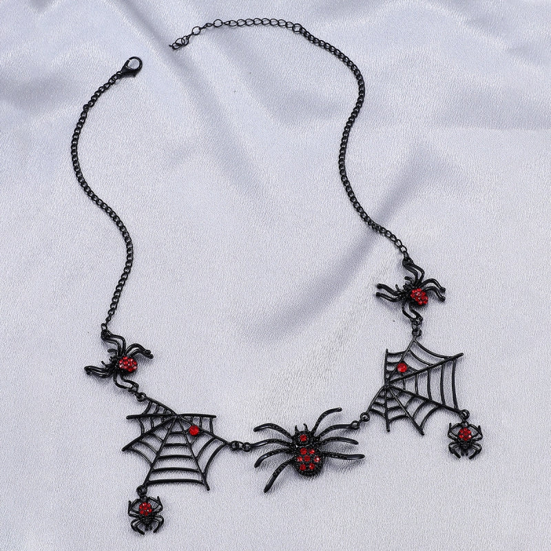 Vintage Gothic Spider Pendant Necklace - Perfect for Halloween Gifting!
