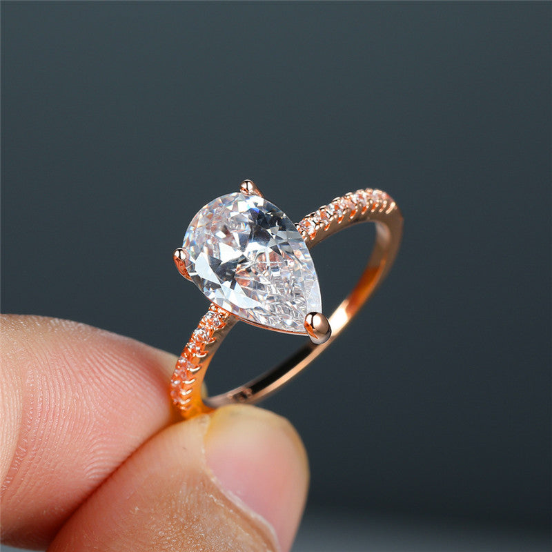 Elegant 18K Gold Plated Copper Finger Ring with Inlaid Water Drop Cut Zircon