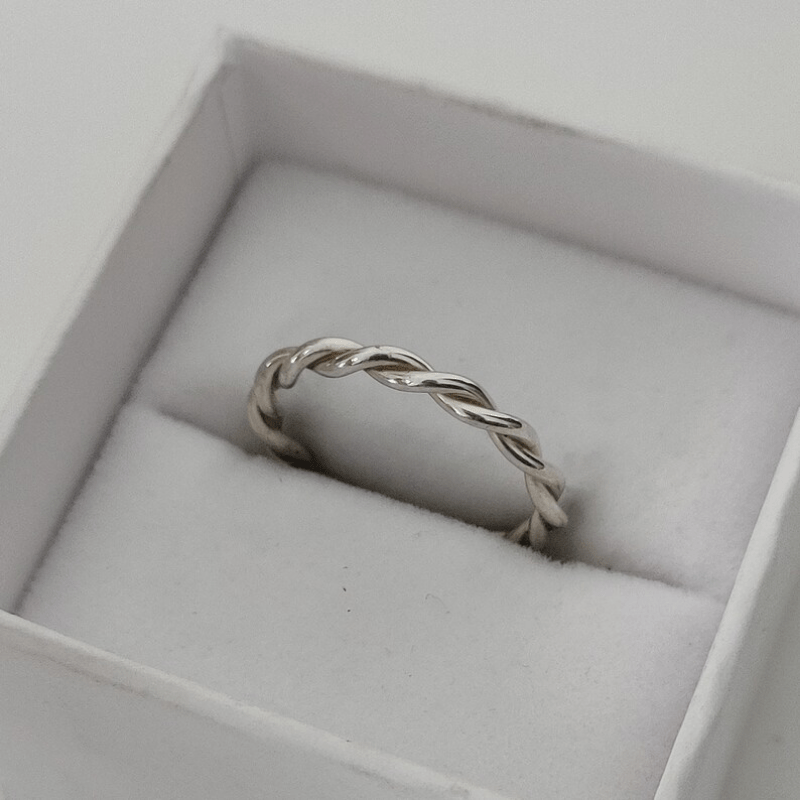 Women's Twists Ring All-match Women's Clothing Accessories 1 Pc