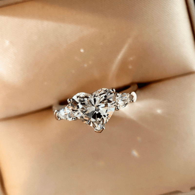 Elegant Ring Silver Plated Inlaid Heart Shape Zircon Engagement Wedding Jewelry Perfect Proposal Ring Dainty Birthday Gift For Her