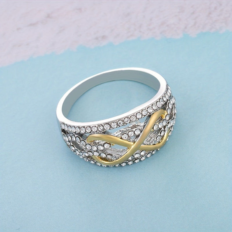 Elegantly Crafted Ladies Two Tone Infinity Shape Engagement/Wedding Ring