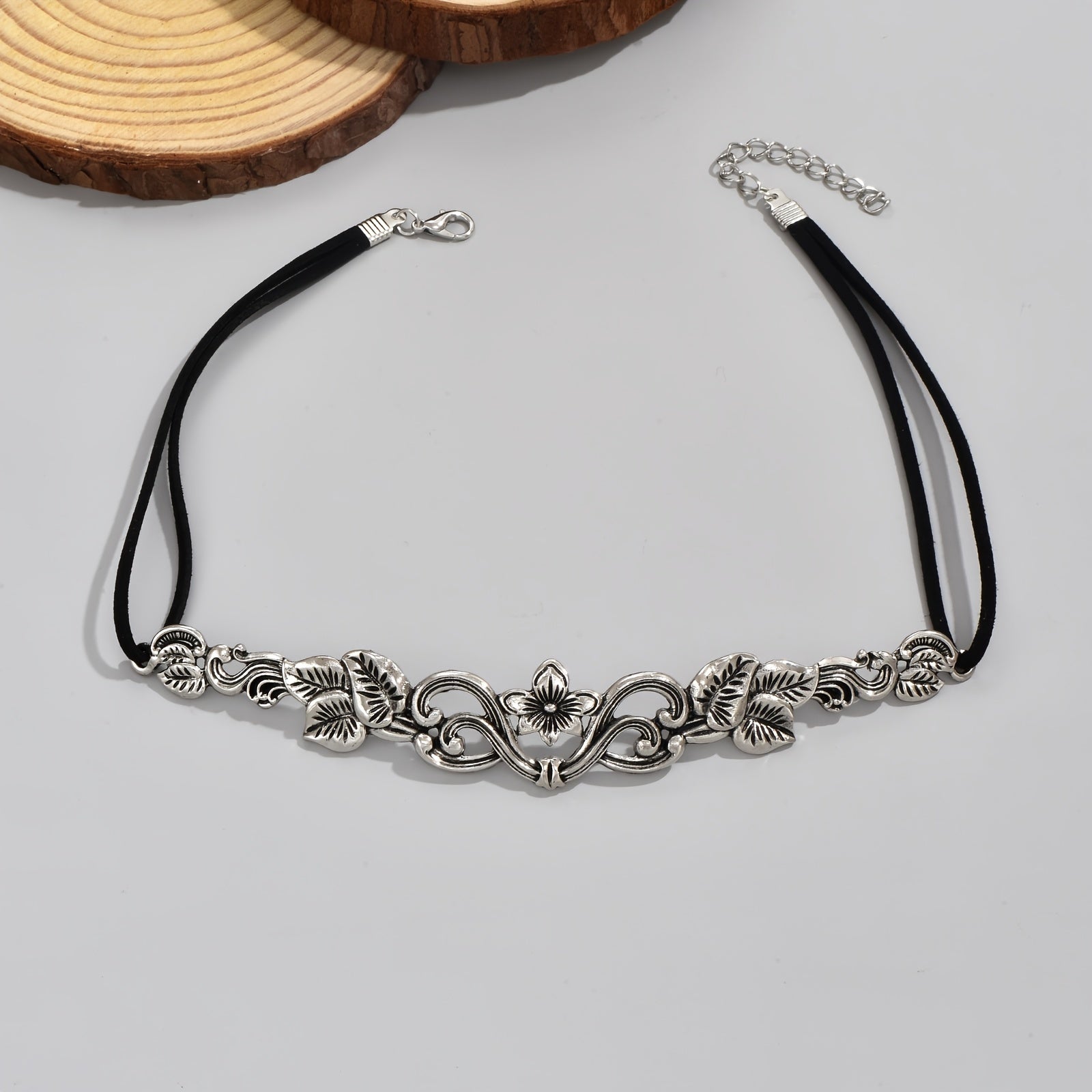 Gothic Vintage Choker Necklace - Leaves & Flowers Boho Adjustable Choker for Women