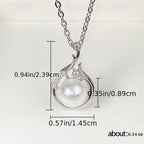Add a touch of elegance to your outfit with our Pearl Pendant Necklace for Women - the perfect accessory for any occasion!