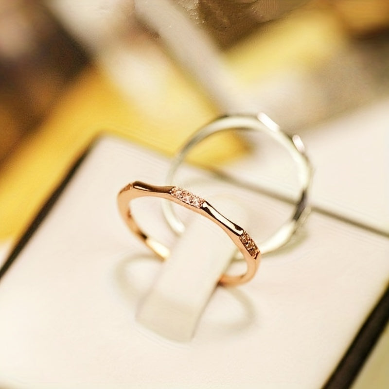 Shine Bright with 9pcs of Ditsy and Elegant Golden Shiny Artificial Diamond Rings