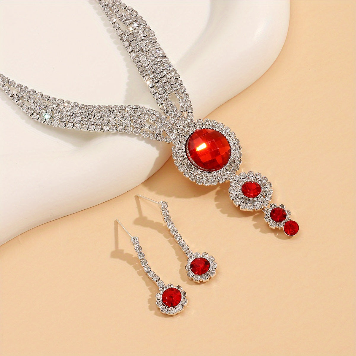 Elegant Wedding Photography Jewelry Set - Pendant Necklace and Drop Earrings for Stunning Photos and Memorable Moments