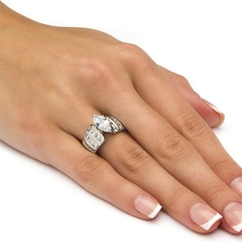 Sparkle on Your Special Day with Our Inlaid Shiny Zircon Band Ring - Perfect for Engagements, Weddings, and Anniversaries!