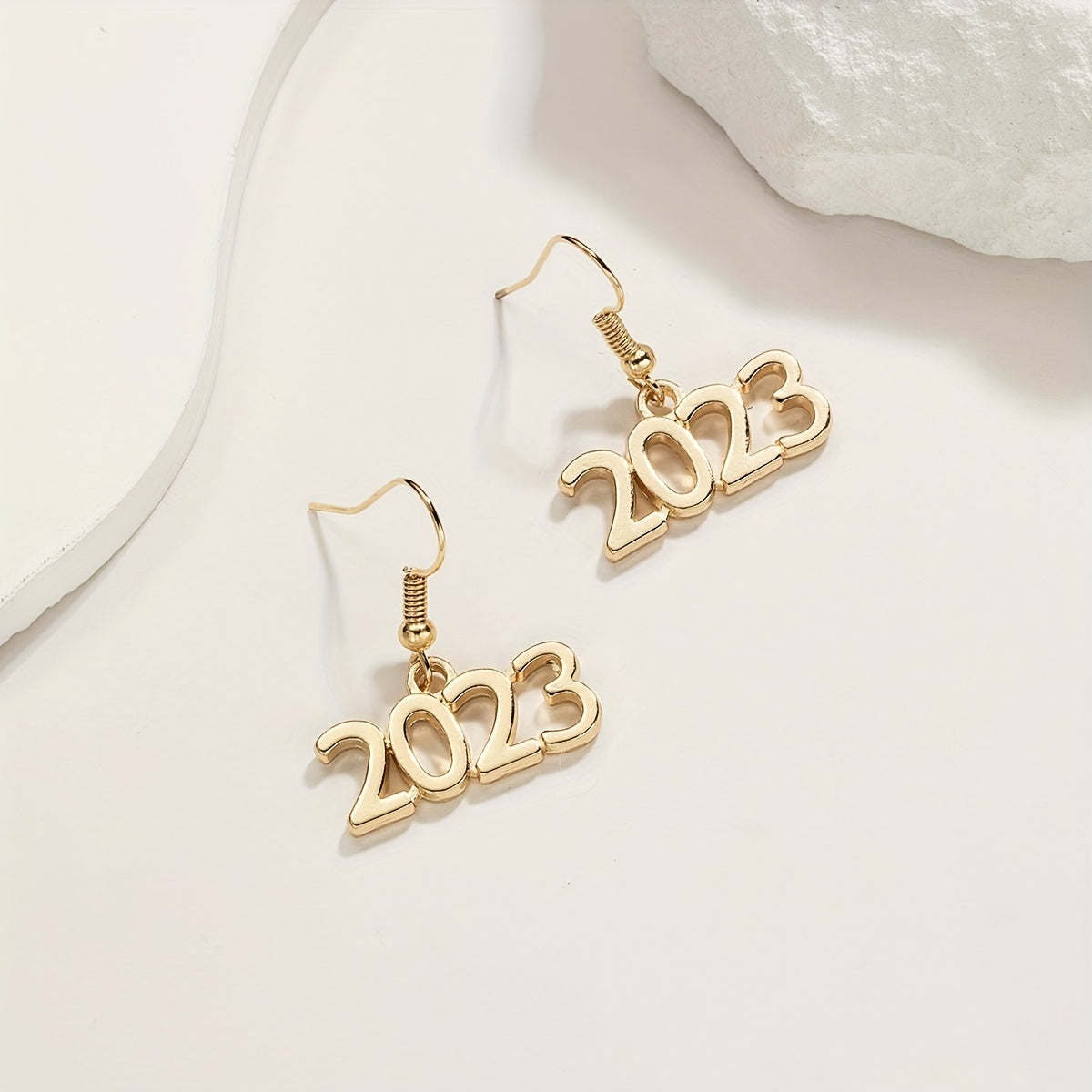 Golden / Silvery Number 2023 Design Hook Dangle Earrings Elegant Punk Style Alloy Jewelry Delicate Female Gift