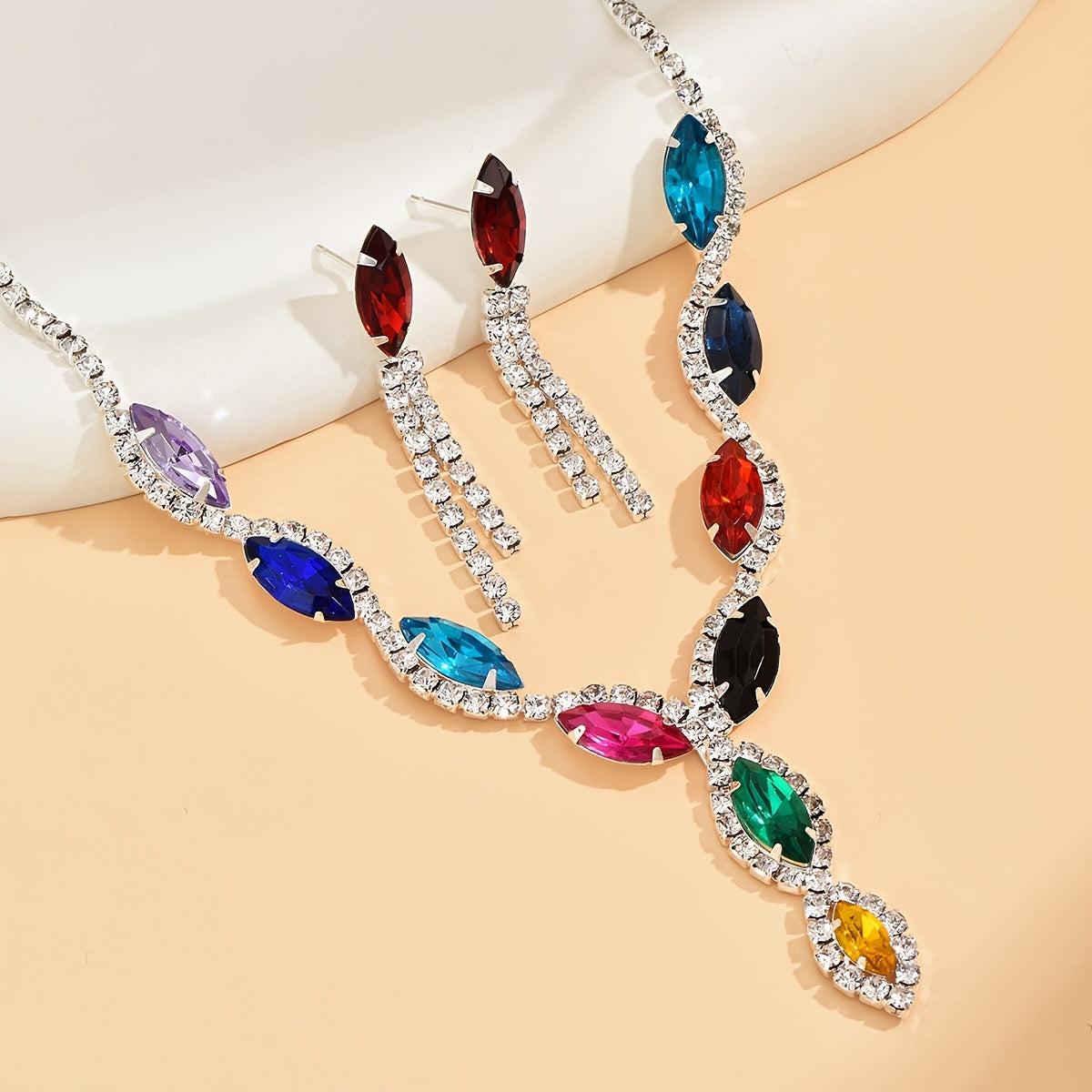 2 pieces Stunning Women's Crystal Necklace and Earrings Set - Vibrant Colors and Sparkling Crystals for a Glamorous Look