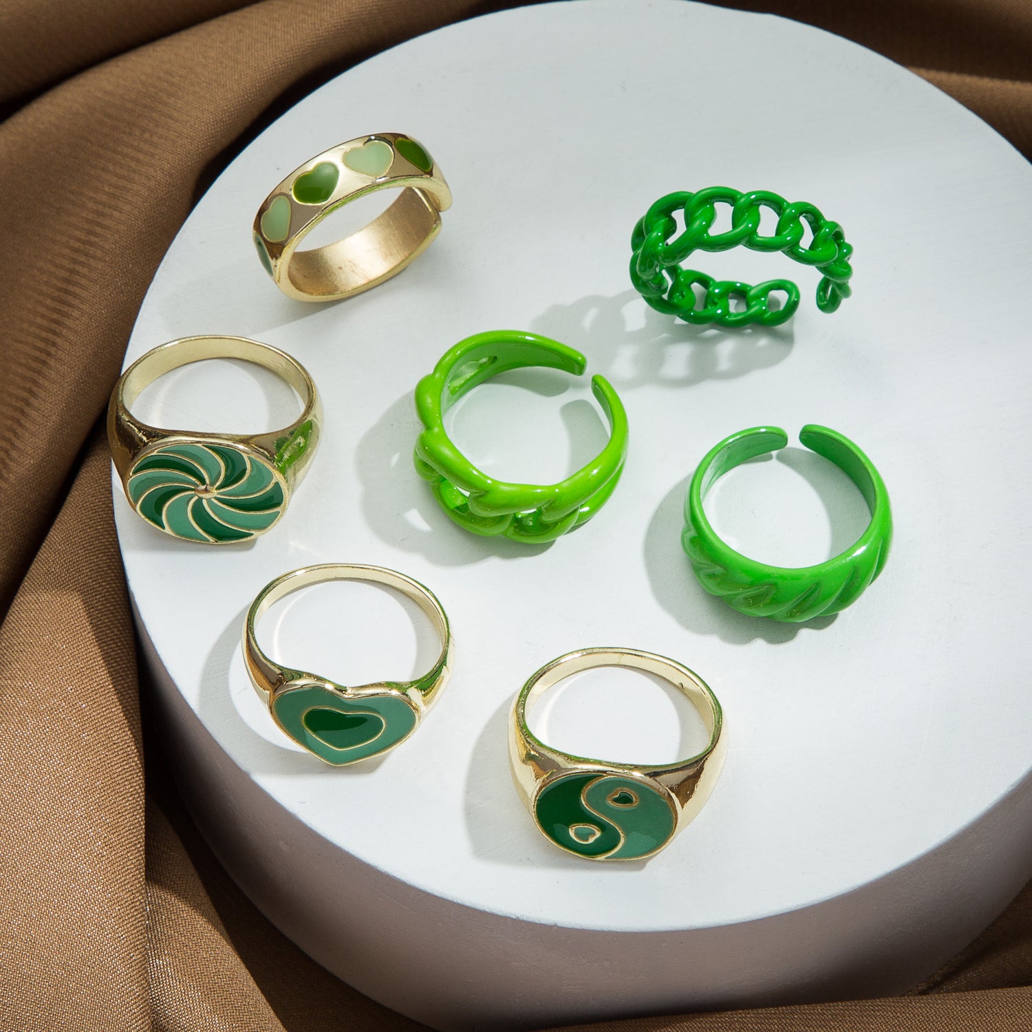 Punk Drip Oil Green Heart Geometric Chain Ring Set Of 7