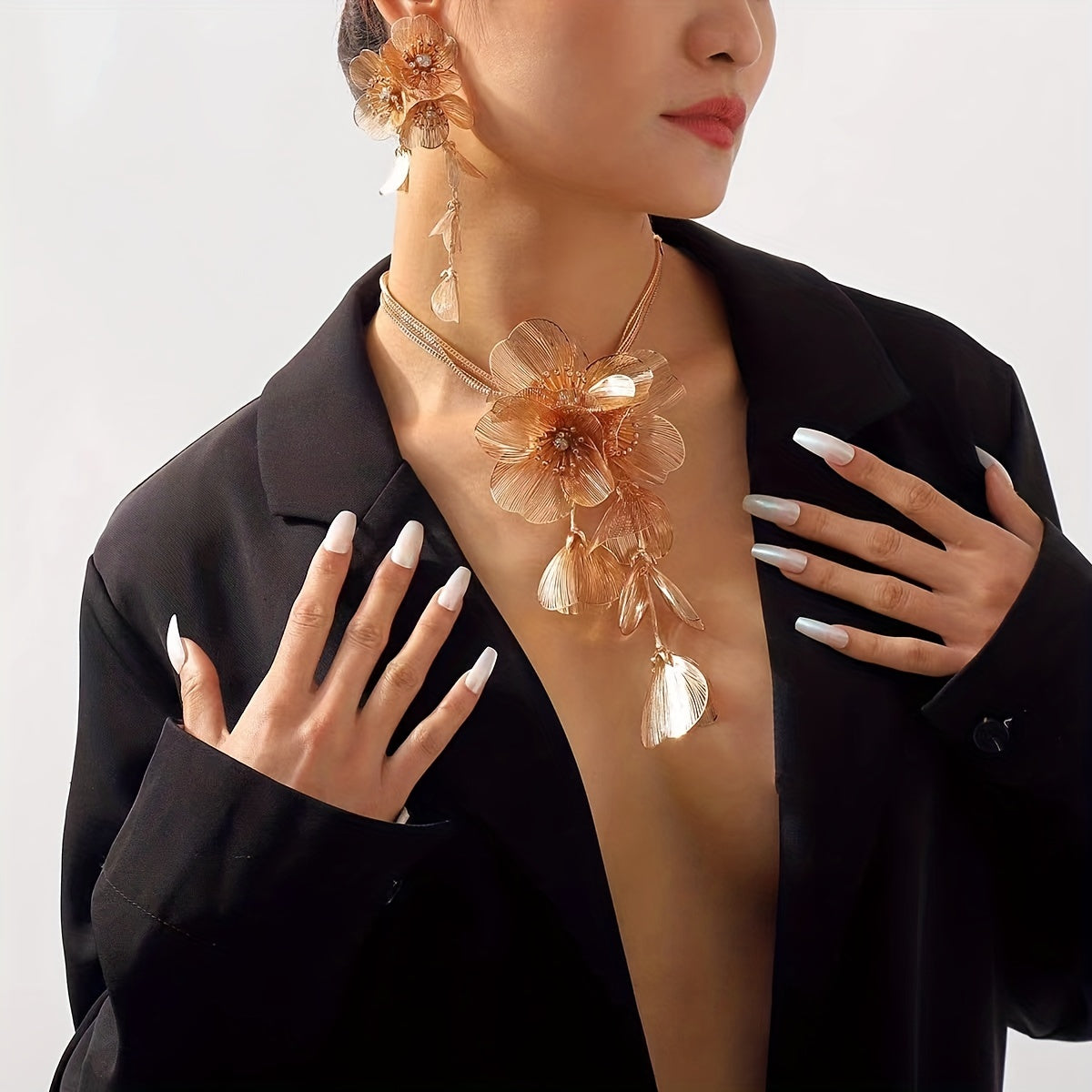 3pcs Earrings Plus Necklace Handmade Flower Decor Inlaid Rhinestone Vintage Jewelry Set Perfect Decor For Night Club Party Accessories