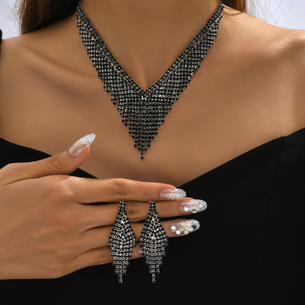 Women's Jewelry Black Rhinestone Tassel Necklace Earrings 2pcs/Set