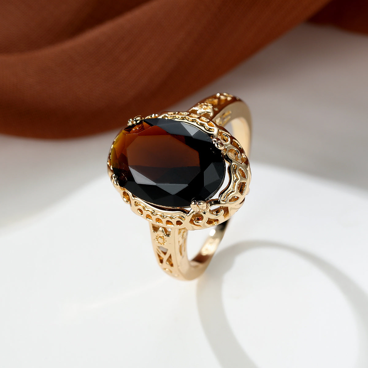 Luxury Oval Zircon Finger Ring 18K Gold Plated Antique Vintage Golden Color Wedding Rings