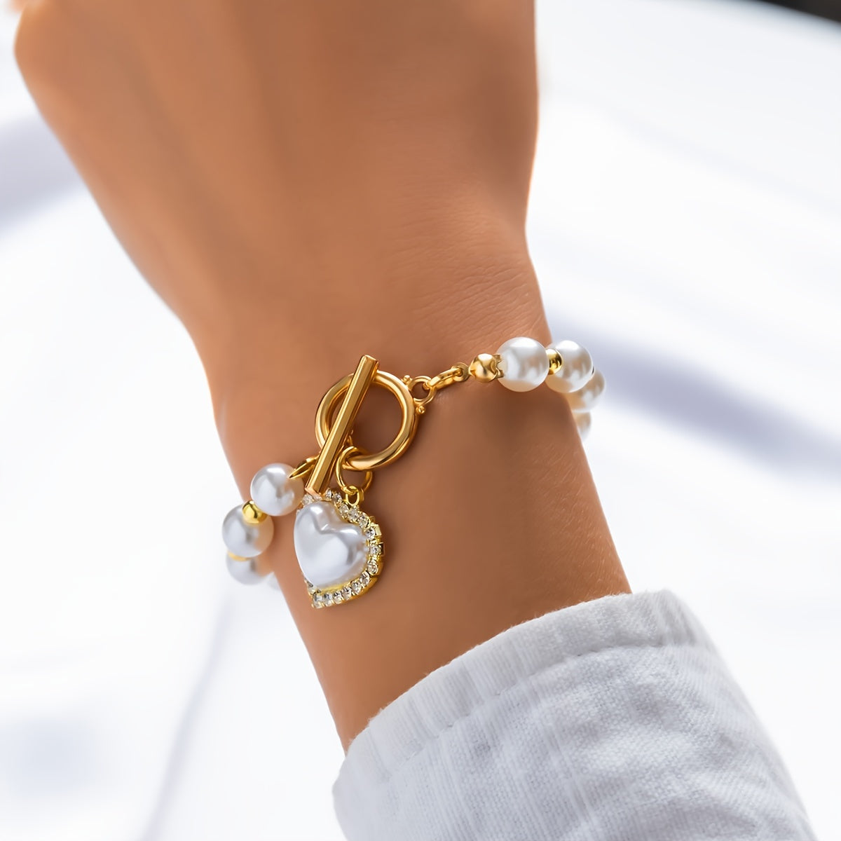 Elegant Heart-Shaped Beaded Bracelet with Faux Pearls and OT Buckle - Perfect Hand Jewelry Decor