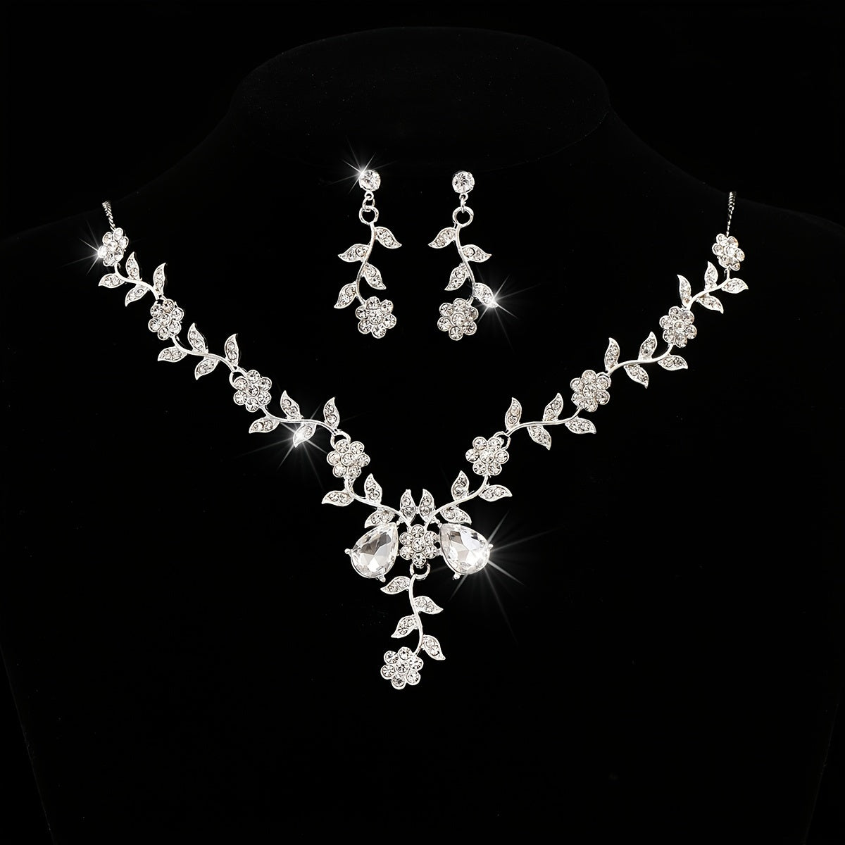 Bride Wedding Jewelry Sets Flower Crystal Bridal Necklace & Earrings Set Leaf Shape Prom Costume Jewelry Set Rhinestone Pendant Necklace For Women And Girls Xmas Gift