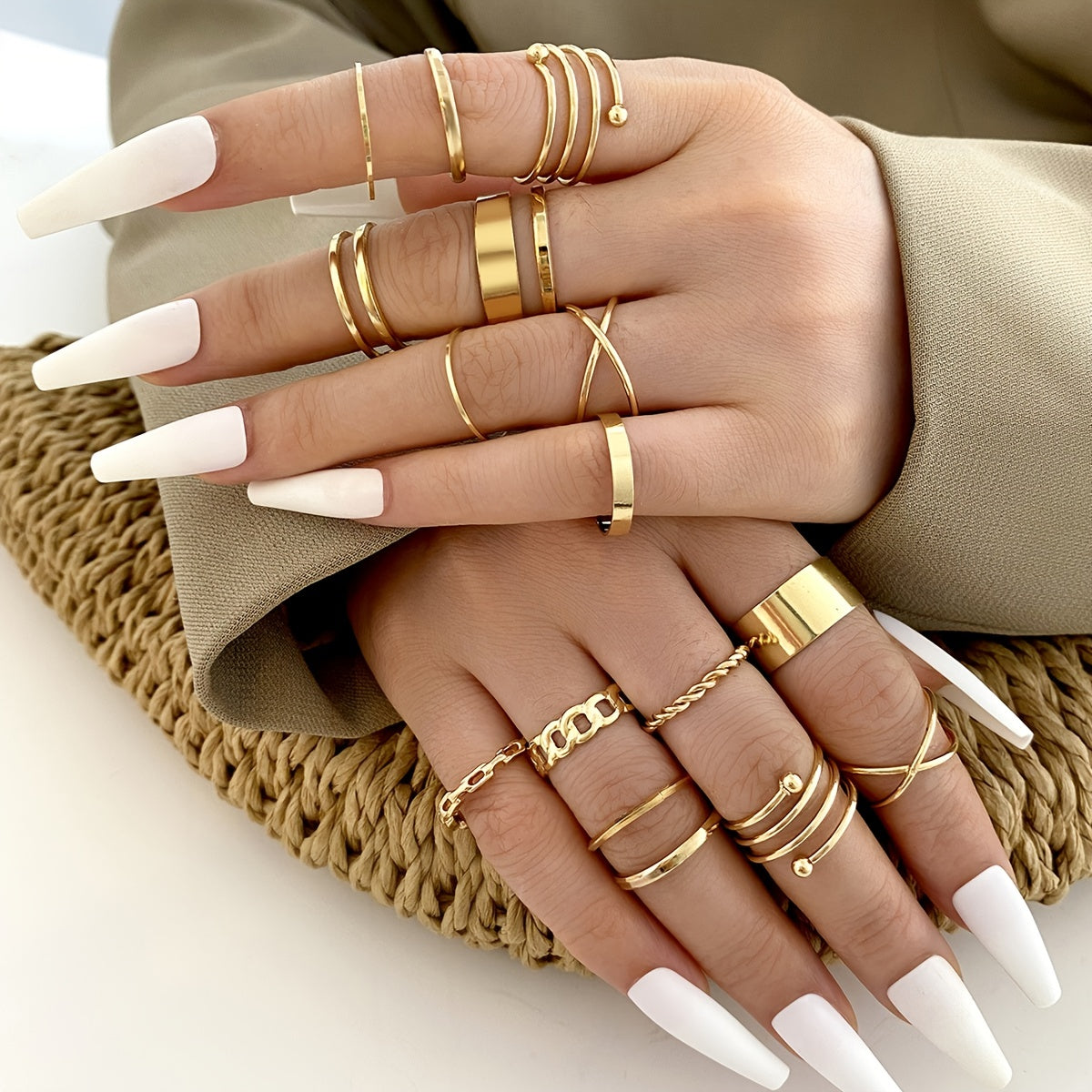 16pcs Set Women's Fashion Jewelry: Upgrade Your Look with a Stylish Geometric Surplice Ring!