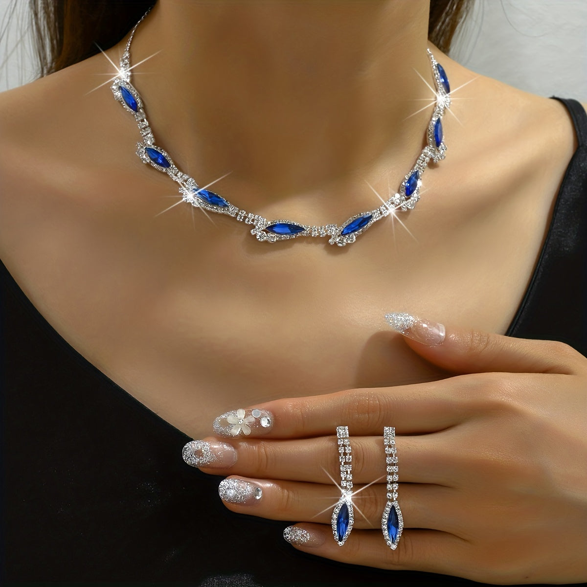 3pcs Earrings Plus Necklace Elegant Jewelry Set Silver Plated Inlaid Rhinestone Evening Party Cocktail Party Decor Perfect Anniversary Gift For Her