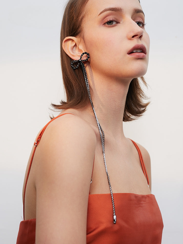 FN Bow Black Fringed Long Earring LOJS120