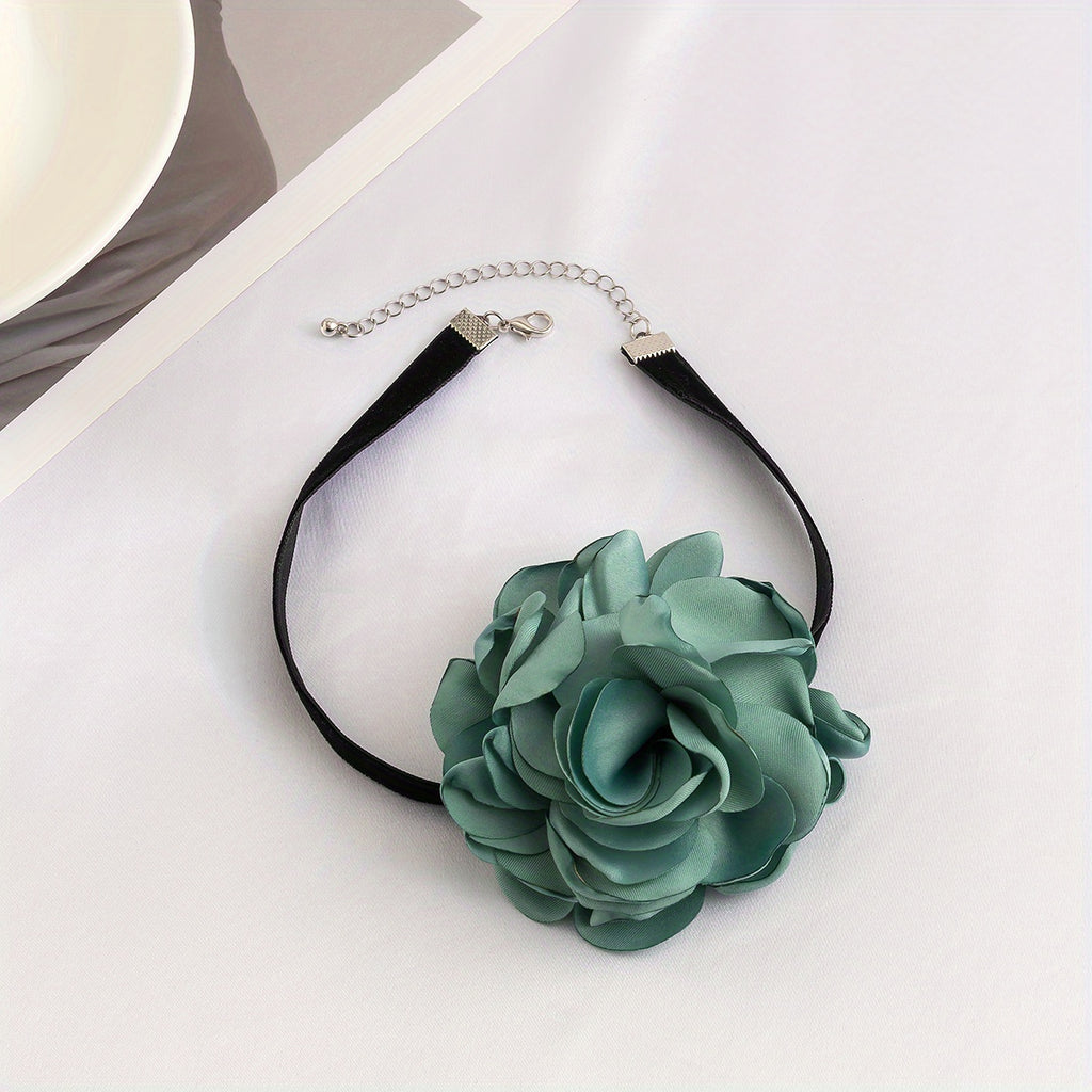 Vintage French 3D Flower Velvet Design Necklace Holiday Party Banquet Accessories For Women Vacation Favors