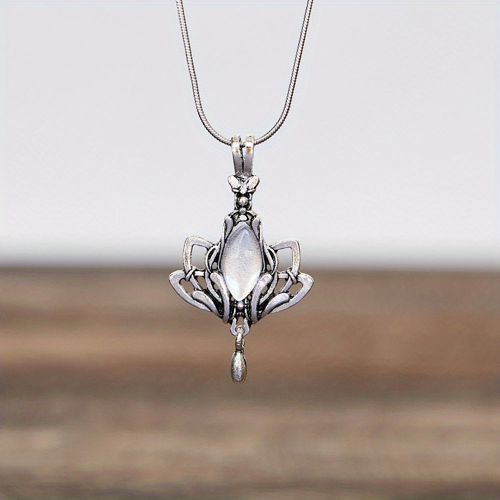 Gorgeous Silver Boho Flower Gemstone Pendant Necklace - Perfect for Gothic Parties and Jewelry Gifts!