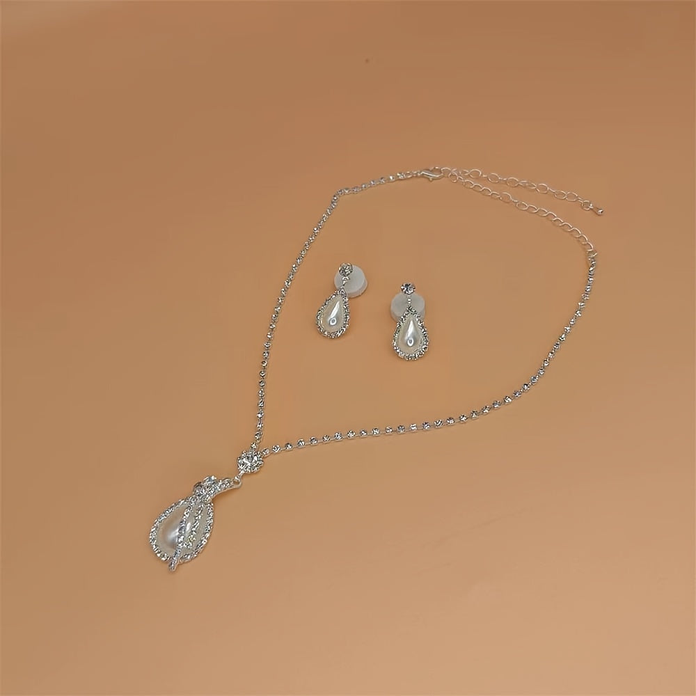 Elegant Pearl and Rhinestone Jewelry Set for Parties and Special Occasions