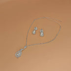 Elegant Pearl and Rhinestone Jewelry Set for Parties and Special Occasions