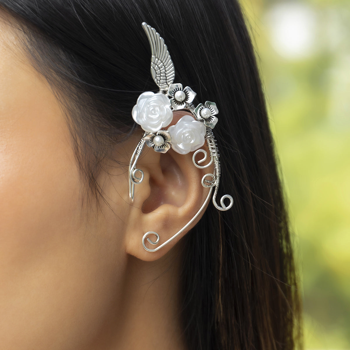 Delicate Vintage Flower Ear Cuff Earrings - A Perfect Gift for the Special Woman in Your Life
