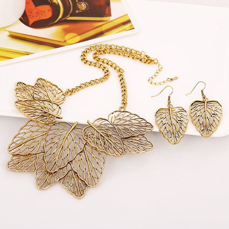 Hollow Leaf Necklace & Earring Set, Short Multilayer Spliced Sweater Chain, Collarbone Chain