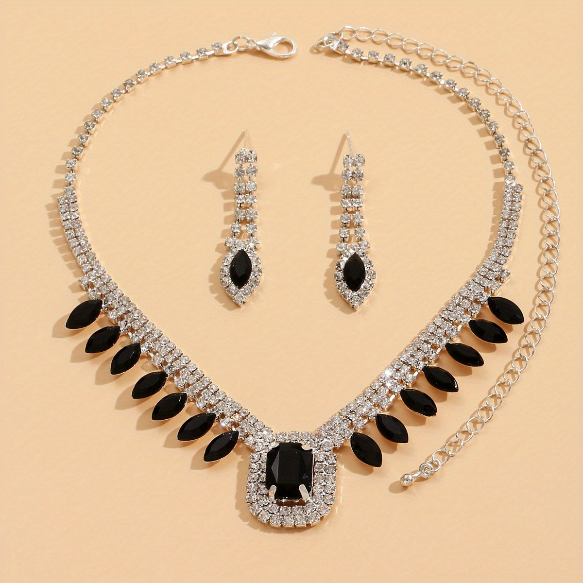 Elegant Vintage Bridal Jewelry Set - Pendant Necklace and Dangle Earrings for Banquet Dress Accessories