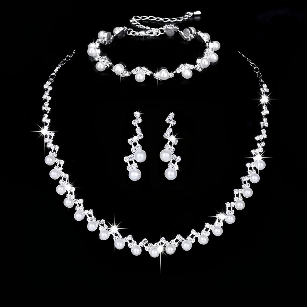 Luxury Shiny Jewelry Set Faux Pearls With Sparkly Rhinestone Choker Necklace & Dangle Earrings / Bracelet Set For Wedding Party Birthday Present