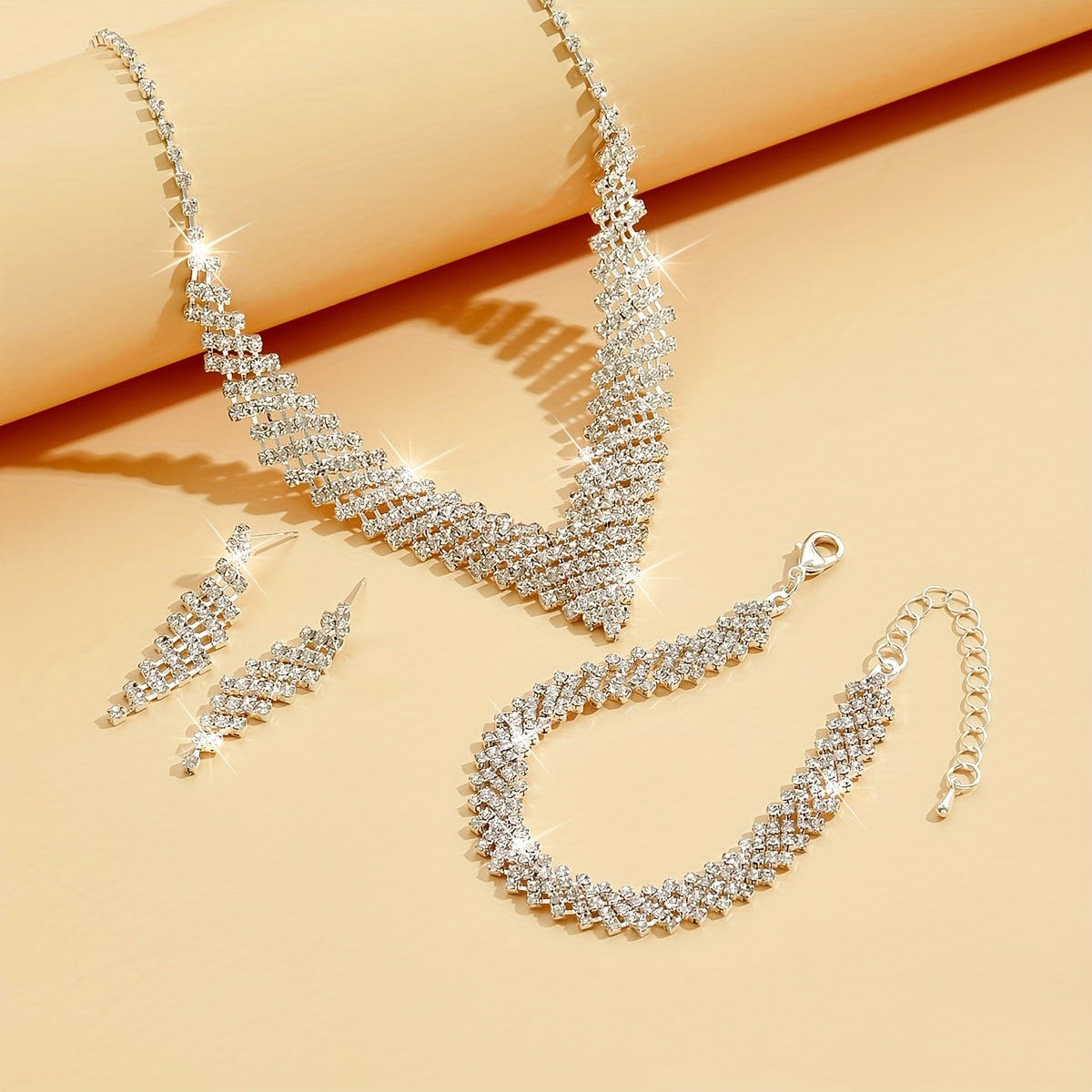 4pcs Elegant Silver Plated Jewelry Set with Rhinestone Inlay for Evening and Cocktail Parties