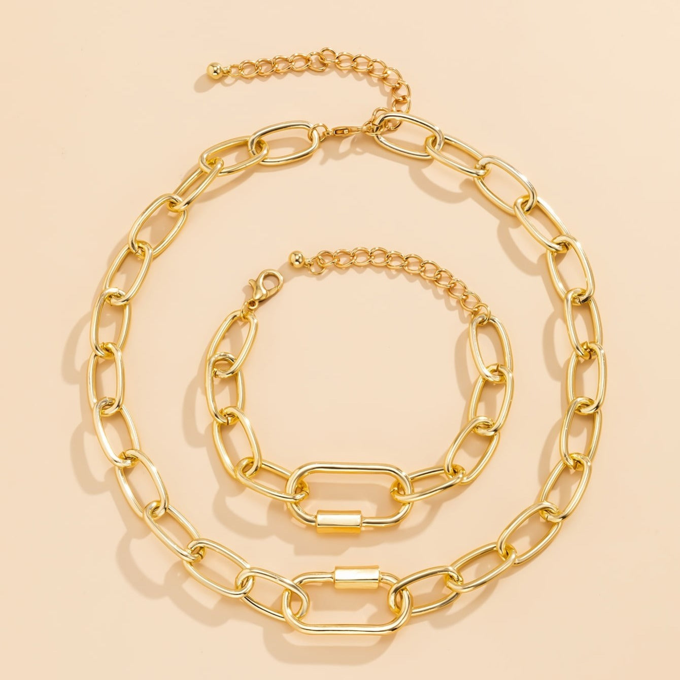 2pcs of Elegance: Women's O-Chain Metal Bracelet & Necklace Set