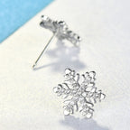 Simple Earring Elegant Generous Snowflake Filled With Small Zircon Ear Complex Craft Wedding Party Christmas Gift