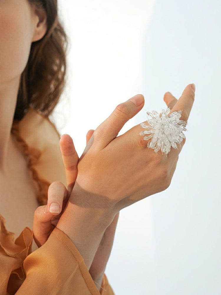 FN Beaded Flower White Flower Ring LOJS20