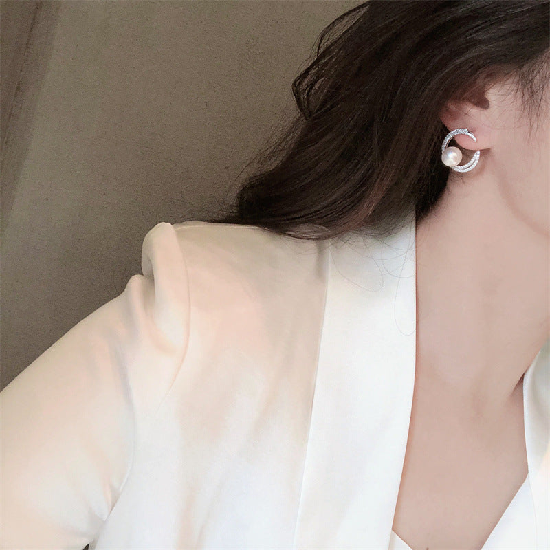 S925 Sterling Silver Needle High-Lustre Pearl Earrings LJ49