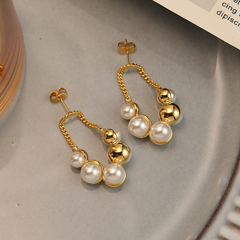 Vintage-Inspired Freshwater Pearl Earrings