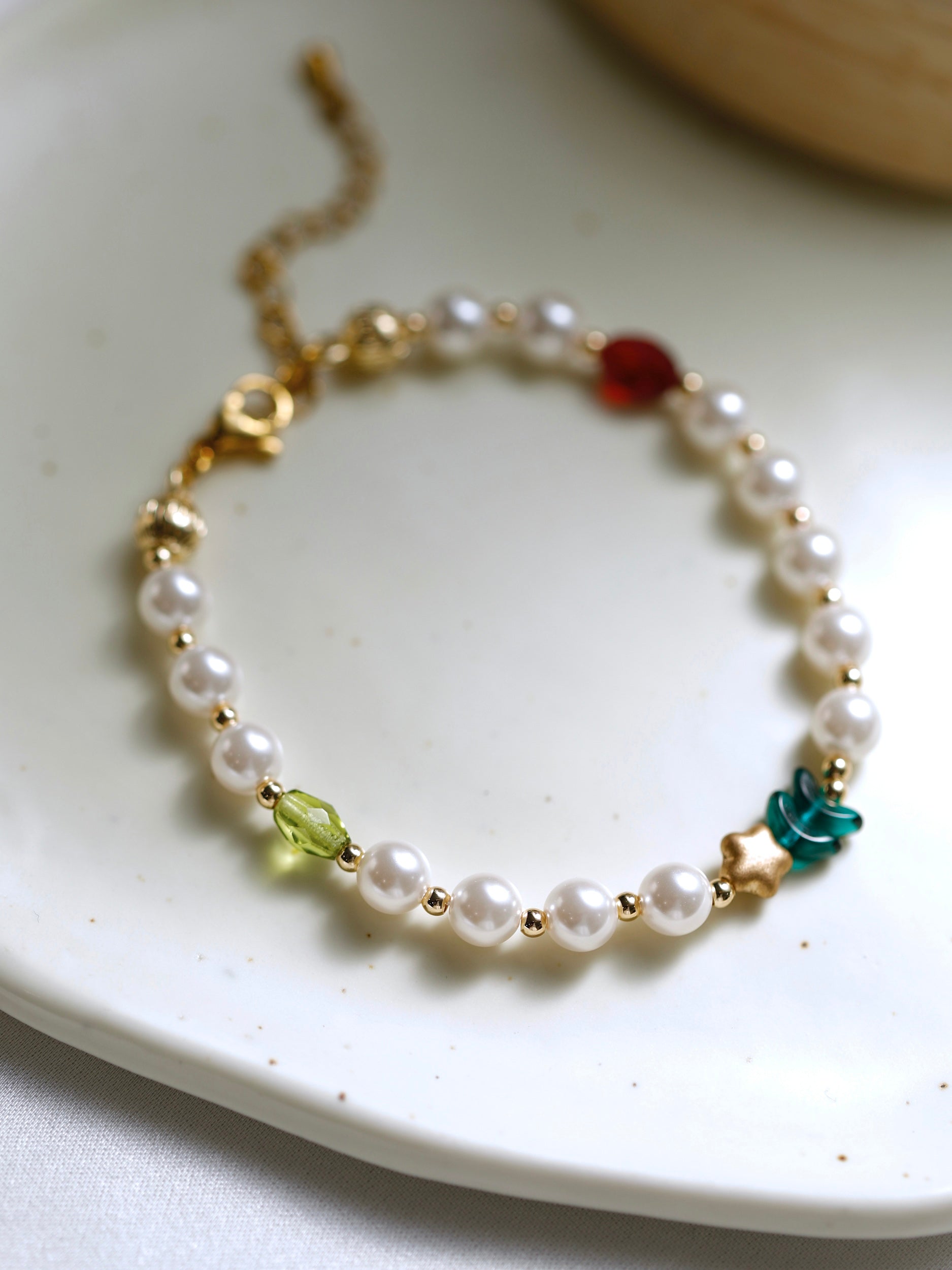 Christmas Beaded Pearl Bracelet LJC29