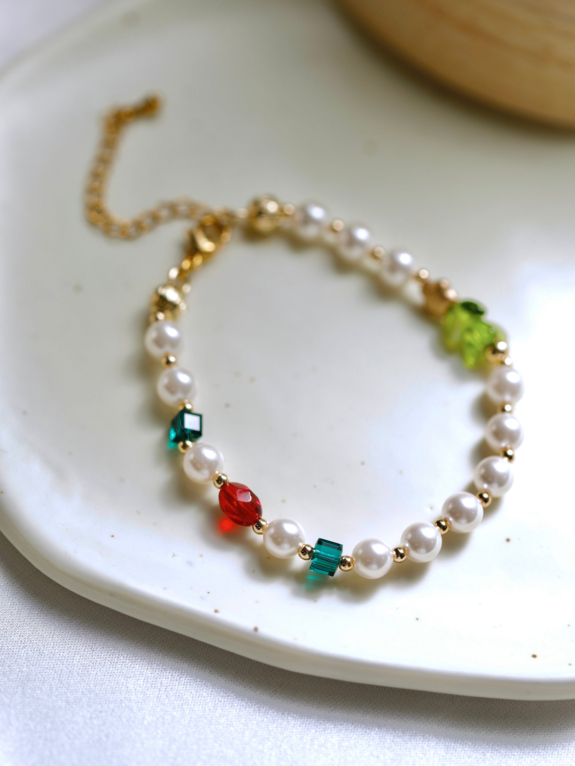 Christmas Beaded Pearl Bracelet LJC29