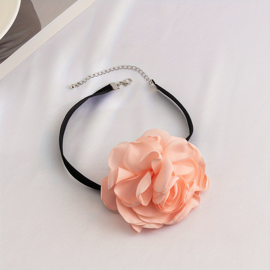 Vintage French 3D Flower Velvet Design Necklace Holiday Party Banquet Accessories For Women Vacation Favors