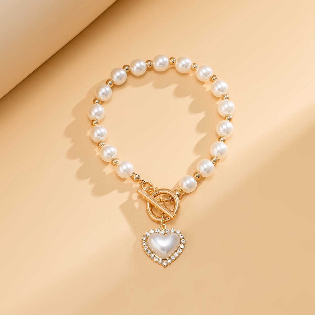 Elegant Heart-Shaped Beaded Bracelet with Faux Pearls and OT Buckle - Perfect Hand Jewelry Decor