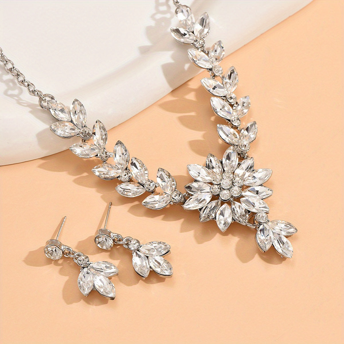 Flower Shape Crystal Jewelry Set With Pendant Necklace & Dangle Earrings Set Gifts Fit With Wedding Dress