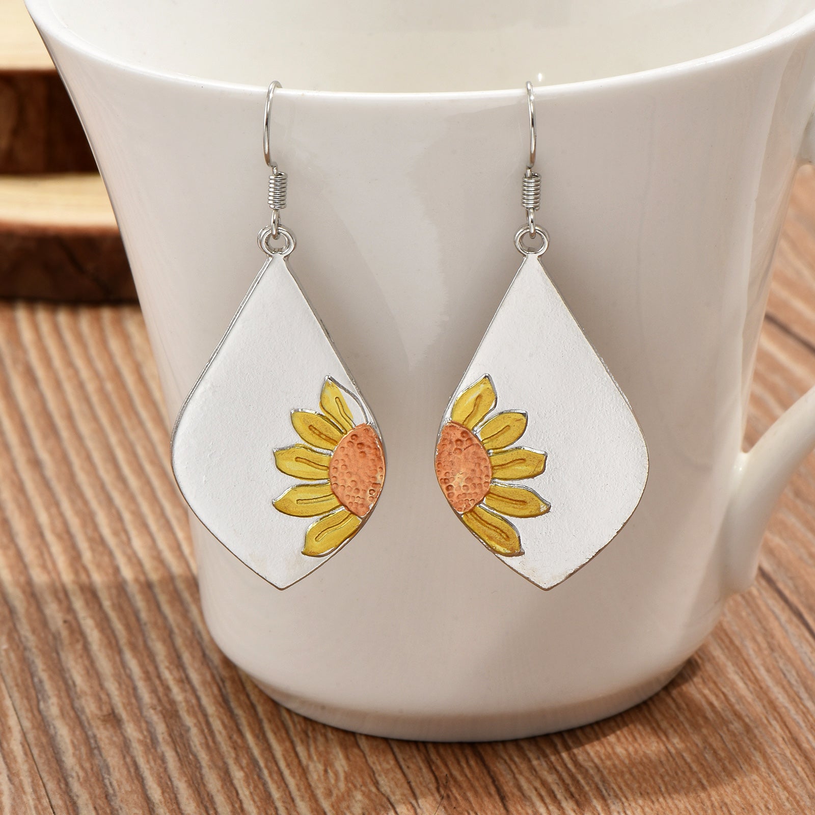 Boho Vintage Rhombus Sunflower Dangle Earrings for Women - Perfect for Weddings and Parties