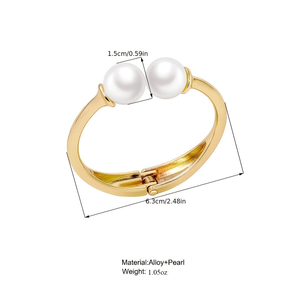 Make a Statement with our Exaggerated Alloy Open Bangle Bracelet Adorned with Large Faux Pearls