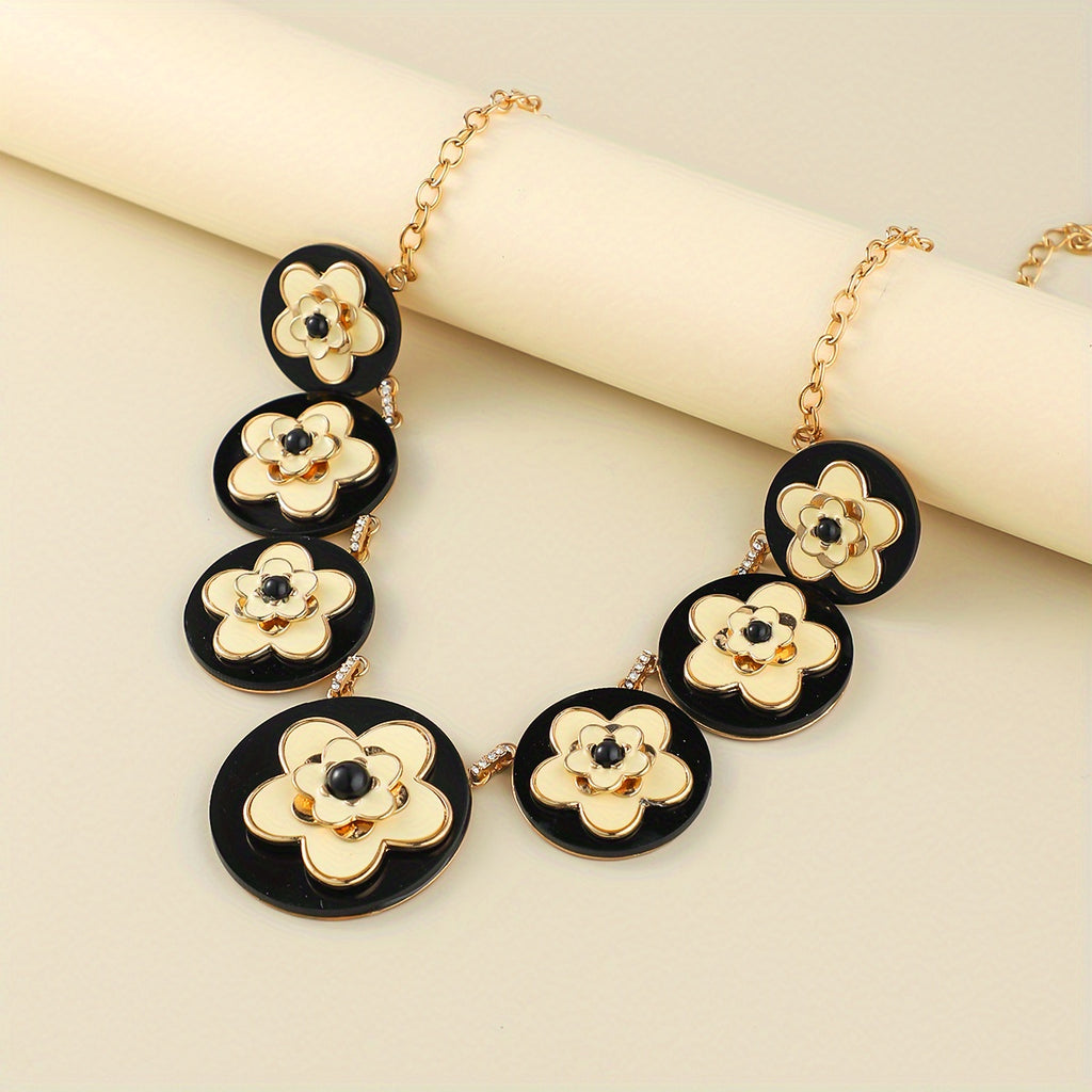 Personality Seven Flower Pendant Necklace, Vintage Style Clothing Accessories Statement Necklace Jewelry Gift